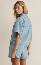 Load image into Gallery viewer, Z SUPPLY-EVERYDAY DENIM BUTTON UP