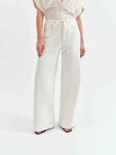 Load image into Gallery viewer, DAZE-MADISON MID RISE WIDE LEG IN MILKSHAKE