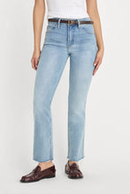 Load image into Gallery viewer, GOOD AMERICAN-GOOD KICK FLARE JEAN