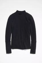 Load image into Gallery viewer, Free People Feminine Tops