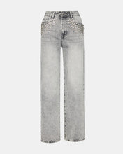 Load image into Gallery viewer, STEVE MADDEN-ERAS JEAN