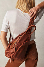 Load image into Gallery viewer, FREE PEOPLE- SOHO CONVERTIBLE SLING