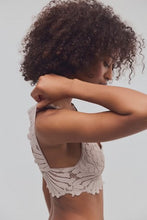 Load image into Gallery viewer, FREE PEOPLE-PETAL PARTY PLUNGE BRALETTE
