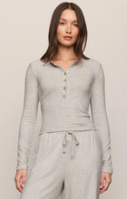 Load image into Gallery viewer, Z SUPPLY-IN FLOW HENLEY TOP IN FEATHER GREY
