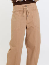 Load image into Gallery viewer, DAZE-VILLA DRAWSTRING BARREL LEG PANT IN LATTE