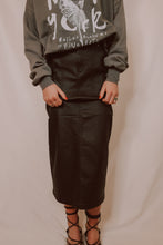 Load image into Gallery viewer, DAZE- SWEETHEART SKIRT MIDI