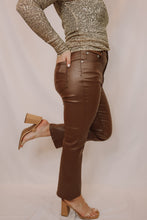 Load image into Gallery viewer, DAZE- SHY GIRL COATED ESPRESSO