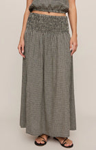Load image into Gallery viewer, Z SUPPLY-BROOKE GINGHAM SKIRT