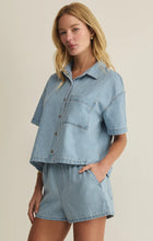Load image into Gallery viewer, Z SUPPLY-EVERYDAY DENIM BUTTON UP