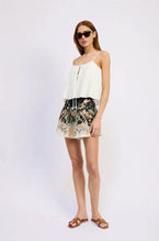 Load image into Gallery viewer, EN SAISON-IRIS FLORAL PRINT SHORTS