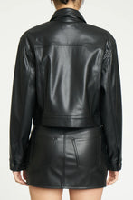 Load image into Gallery viewer, Daze Chaser cropped denim jacket