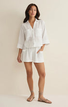 Load image into Gallery viewer, Z SUPPLY-HELENA GAUZE BUTTON UP SHIRT