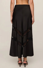 Load image into Gallery viewer, Z SUPPLY-KORI LACE SKIRT
