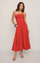 Load image into Gallery viewer, Z SUPPLY-SUNSOUGHT STRAPLESS MIDI DRESS IN LYCHEE