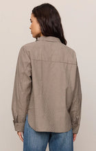 Load image into Gallery viewer, Z SUPPLY-ON DUTY GINGHAM BUTTON UP TOP