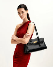 Load image into Gallery viewer, JW PEI-YARA SHOULDER BAG