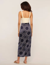 Load image into Gallery viewer, HEARTLOOM- CATRIONA SKIRT-LAPIS
