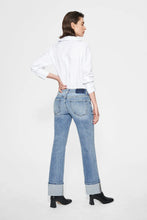 Load image into Gallery viewer, BAYEAS-FLORA MID RISE/STELLAR