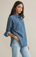 Load image into Gallery viewer, Z SUPPLY-ALL DAY DENIM JACKET WORN INDIGO