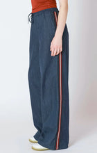 Load image into Gallery viewer, DEX/BLACK TAPE-SIDE STRIPE WIDE LEG JEAN