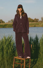 Load image into Gallery viewer, Z SUPPLY-ALL DAY KNIT JACKET IN CHOCOLATE CHERRY