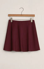 Load image into Gallery viewer, Z SUPPLY-CHABLIS MINI SKIRT IN MERLOT