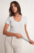 Load image into Gallery viewer, Z Supply Sirena short sleeve tee