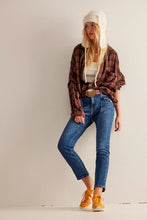Load image into Gallery viewer, FREE PEOPLE- BEACON MID RISE CROP