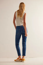 Load image into Gallery viewer, FREE PEOPLE- BEACON MID RISE CROP