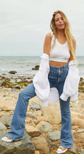 Load image into Gallery viewer, Free People- Jayde Flare Jean