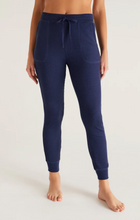 Load image into Gallery viewer, Z Supply- Homey Thermal Jogger