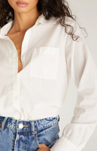 Load image into Gallery viewer, Z Supply relaxed fit beach shirt