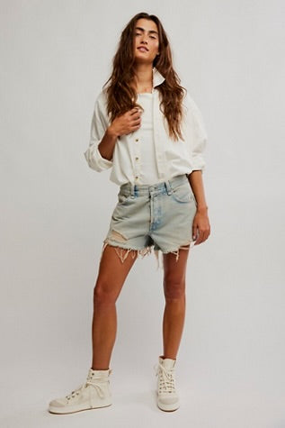 FREE PEOPLE-NOW OR NEVER DENIM SHORT