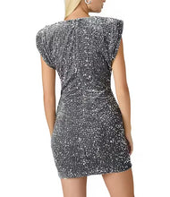 Load image into Gallery viewer, STEVE MADDEN-ASTORIA DRESS IN GREY
