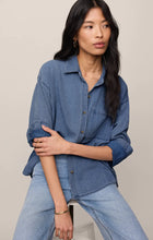 Load image into Gallery viewer, Z SUPPLY-THE PERFECT TWILL BUTTON UP IN CLASSIC INDIGO

