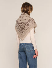 Load image into Gallery viewer, HEARTLOOM-LUMMIE SCARF
