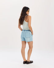 Load image into Gallery viewer, DAZE-POOLSIDE PULL ON SHORT IN CHARMED
