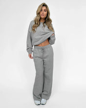 Load image into Gallery viewer, FLORENCE BY MILLS-WIDE LEG SWEATPANT
