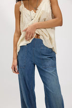 Load image into Gallery viewer, FREE PEOPLE-BREEZY DENIM PULL ON IN COBALT

