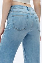 Load image into Gallery viewer, BAYEAS-ALSA MID RISE JEAN IN FRESH BLUE
