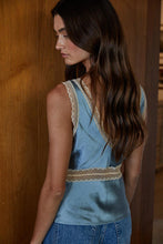 Load image into Gallery viewer, BY TOGETHER-MY DARLING CONTRAST LACE TRIM TOP
