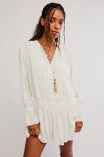 Load image into Gallery viewer, FREE PEOPLE- HAUTE HEIRLOOM MINI DRESS
