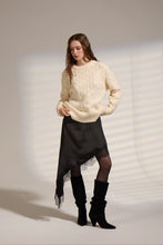 Load image into Gallery viewer, DELUC-VITOSHA SWEATER
