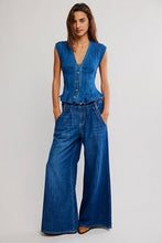 Load image into Gallery viewer, FREE PEOPLE-DYLAN DENIM VEST
