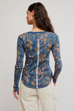 Load image into Gallery viewer, FREE PEOPLE-JAMIE HENLEY FLORAL

