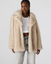 Load image into Gallery viewer, STEVE MADDEN-KINDRA COAT
