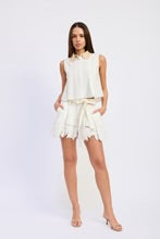Load image into Gallery viewer, EN SAISON-ANNA EMBROIDERED SHORTS
