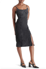 Load image into Gallery viewer, STEVE MADDEN-GISELLE DRESS WASHED BLACK
