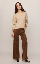 Load image into Gallery viewer, Z SUPPLY- BOLTON BOUCLE SWEATER
