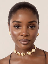 Load image into Gallery viewer, ETTIKA-LIQUID LUXE STATEMENT CHOKER
